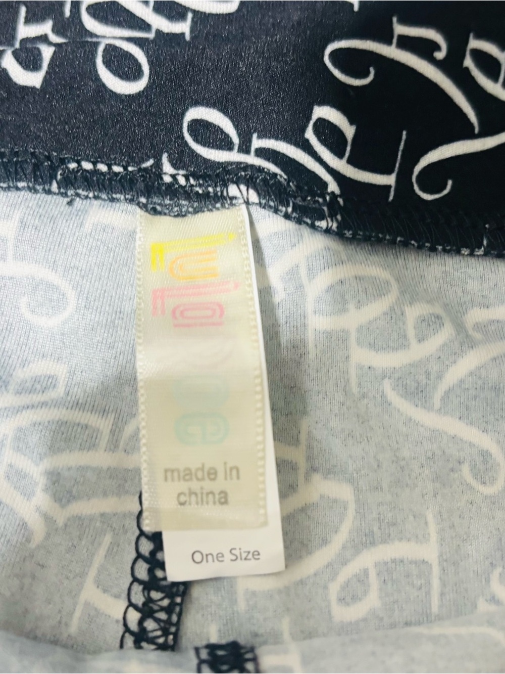 ❤️LuLaRoe “We The People” Leggings, One Size - Picture 3 of 4
